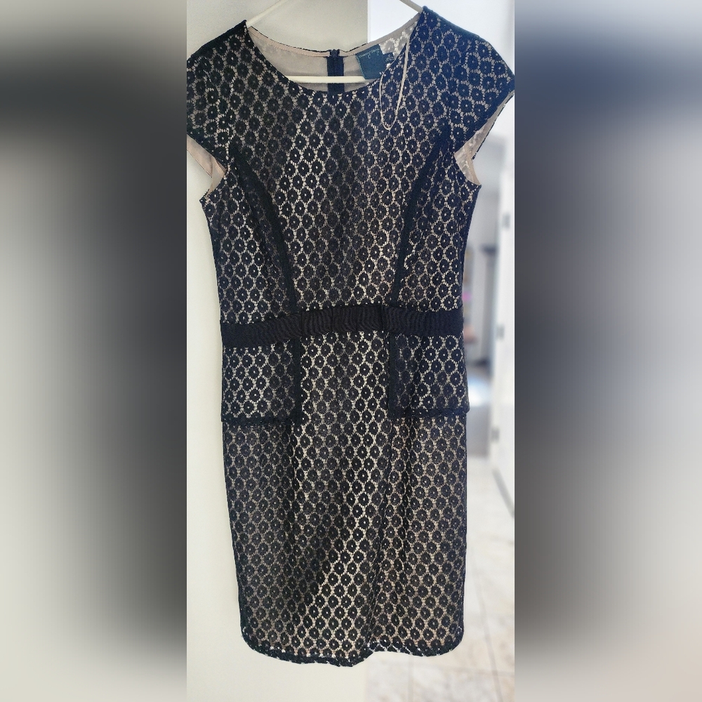 Gabby Skye Black and White Sheath Dress with Flutter Cap Sleeves